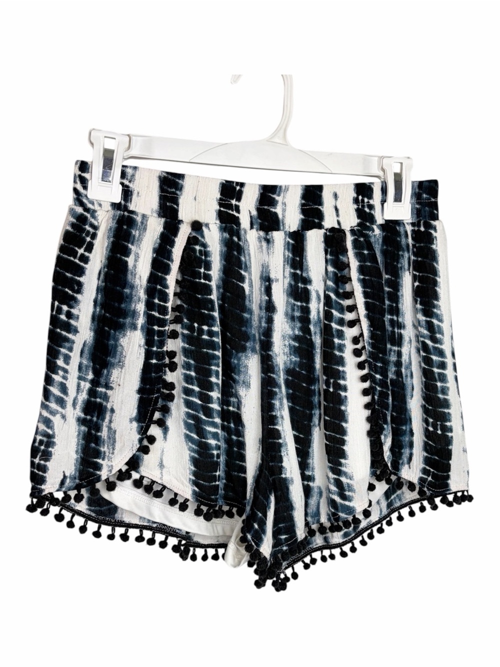 Dizzy Lizzy Boho Tie-Dye Pom Pom Shorts Women’s Medium Blue White Lined Festival